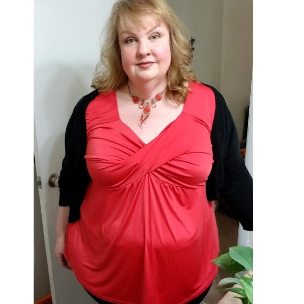 Igigi Sleeveless Soft Red Layering Top Plus 26/28